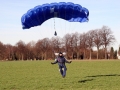 Fallschirmspringer Landebilder