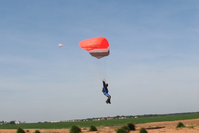 SkydiveSpain_Tag_05_10.jpg