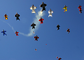 Weltrekord Birdman-Massenabsprung 15.07.2006 Cochstedt aus AN-72